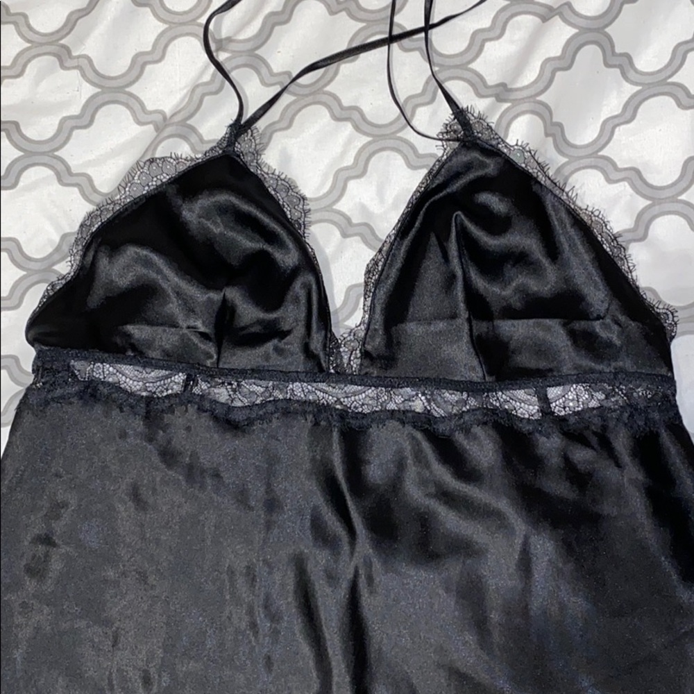 VS black lace L